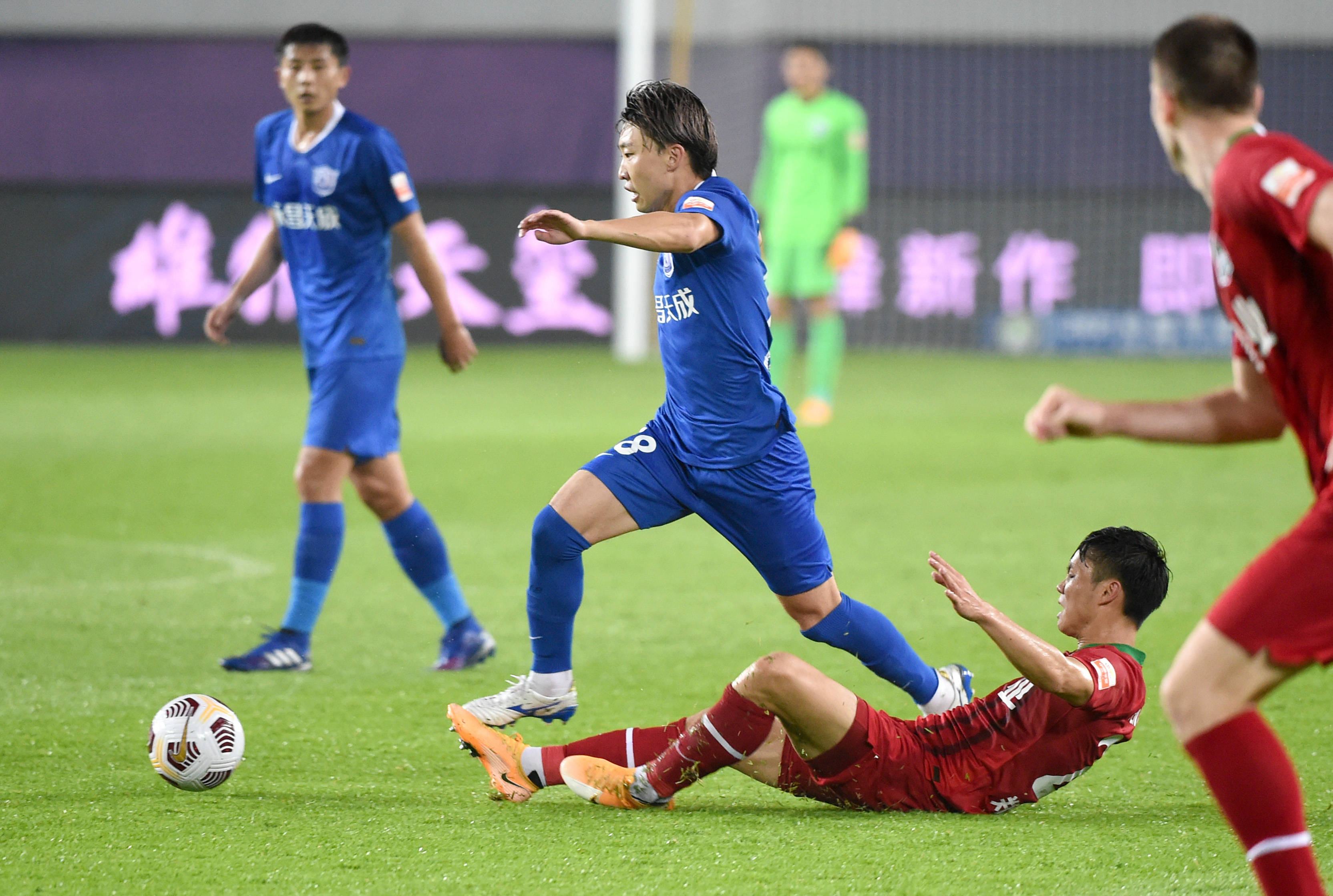 亚洲足球海外球员 亚洲足球海外球员