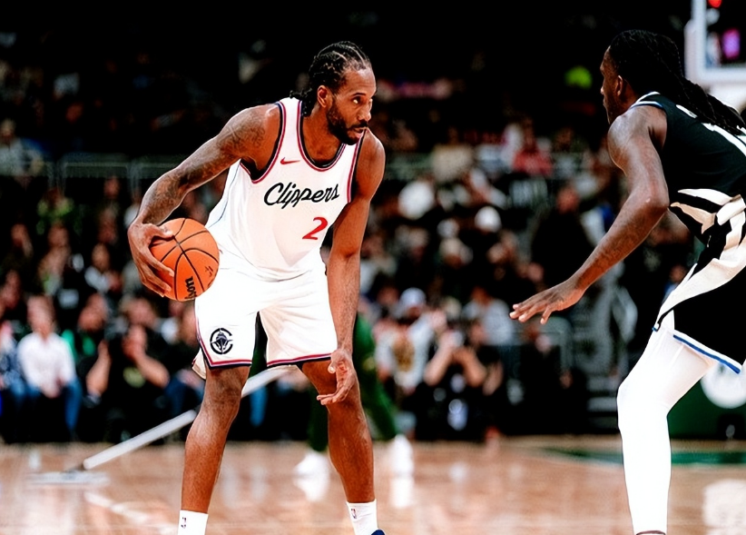 天行体育-快船登西部榜首