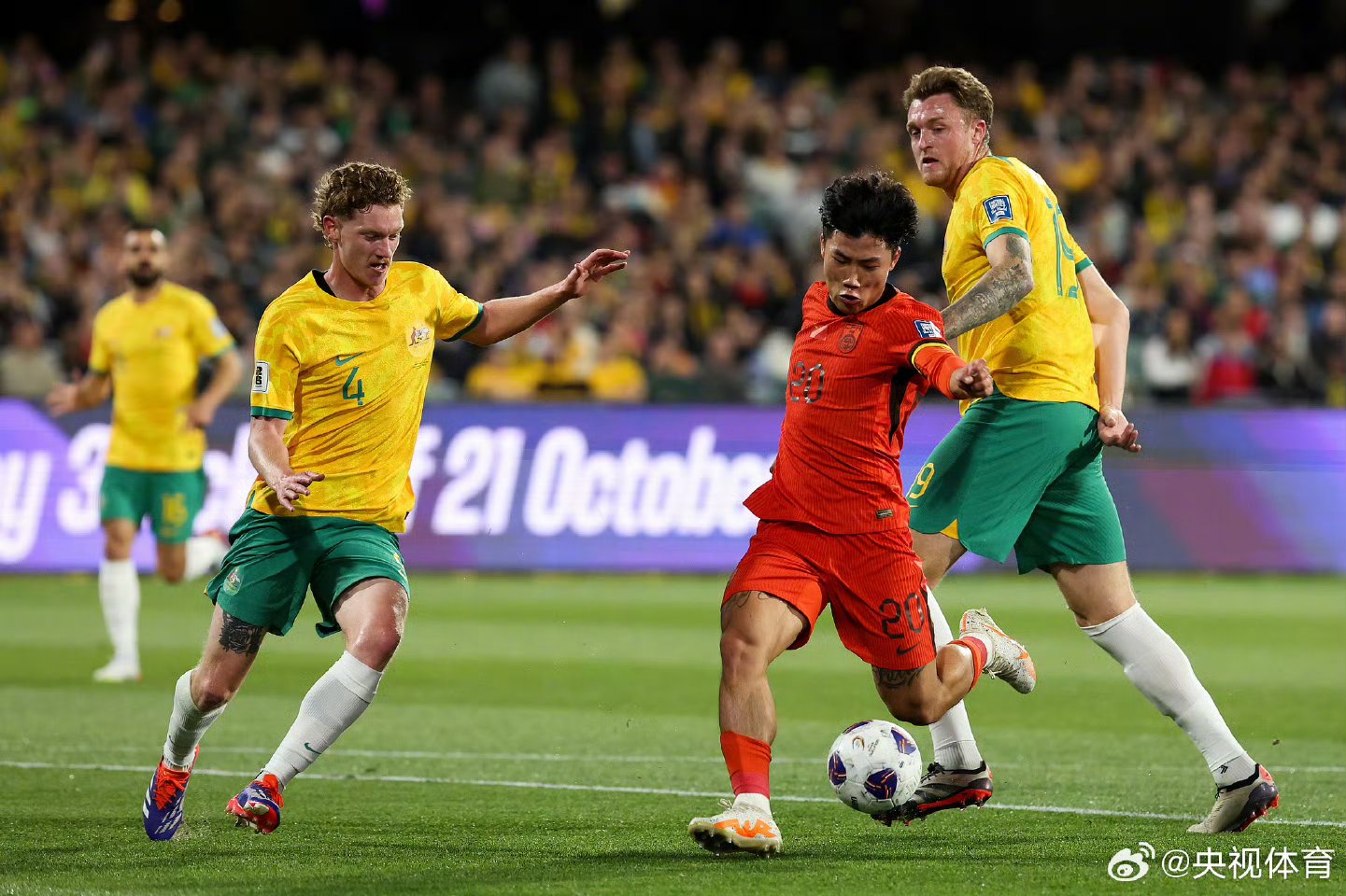 包含阿尔巴尼亚队奋力一搏,成功参加卡塔尔世界杯的词条 包含阿尔巴尼亚队奋力一搏,成功参加卡塔尔世界杯的词条